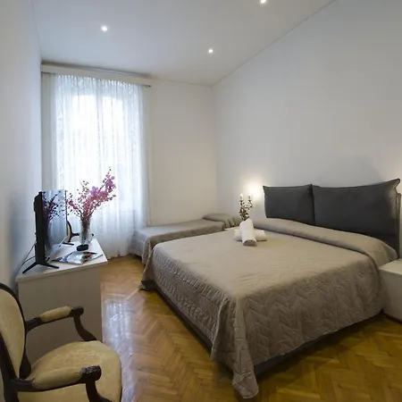 Alexander Hotel 3*