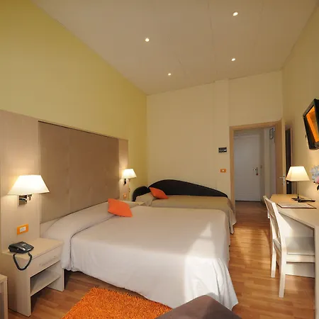 Alexander & Ξενοδοχείο Σαν Ρέμο