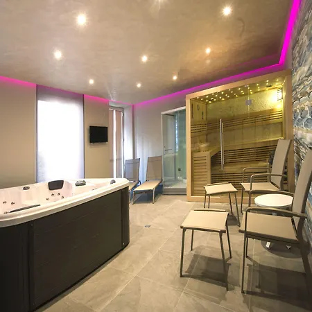 酒店 Alexander & 圣雷默