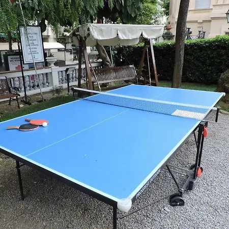 Ξενοδοχείο Alexander &