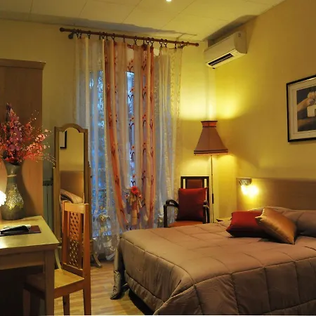 Hotel Alexander 3*