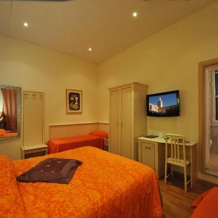 Alexander & Ξενοδοχείο